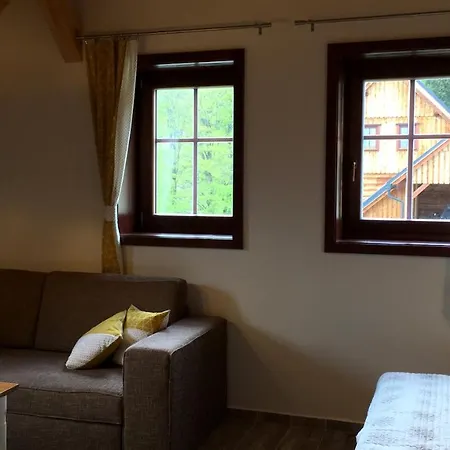 Bed & Breakfast Cedrovka *